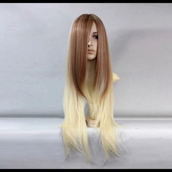 Light Brown and blonde,Layered wig